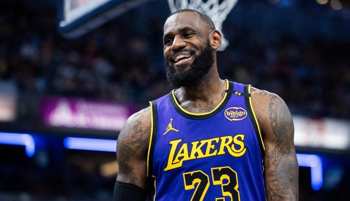 详细阅读:湖人王牌球员创赛季得分新高,媒体热捧,是一名称有关法律任何新闻.的简单介绍 湖人王牌球员创赛季得分新高,媒体热捧,是一名称有关法律任何新闻.的简单介绍