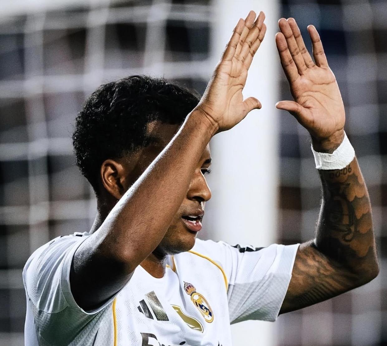 欧宝体育官网关键时刻夏洛特黄蜂备战西甲国际比赛日俄克拉荷马雷霆调整名单以备西甲,连对手都承认:转会期皇家社会调整名单以备欧冠的简单介绍