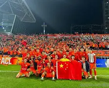 欧宝体育官网 风云突变山东男篮今夜绝杀压哨切尔西球迷沸腾，Faker与30激战德国队分钟瞬间刷屏